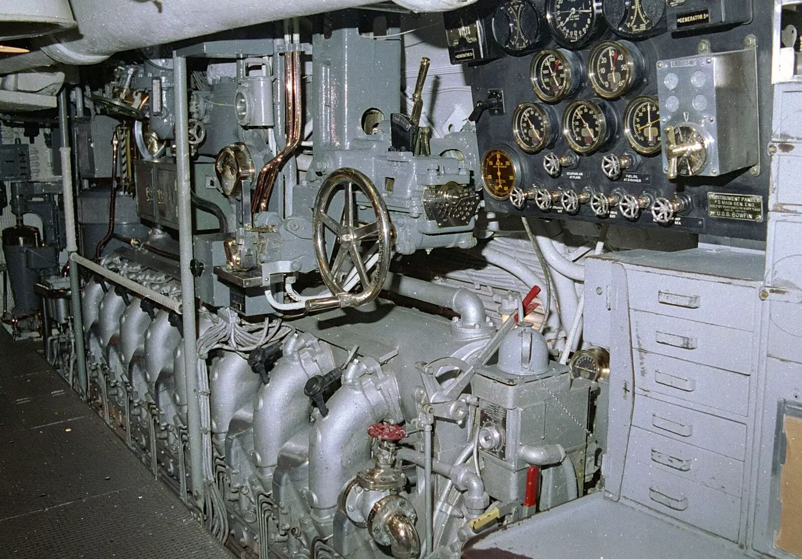 The submarine's diesel engine, from A 747 Cockpit, Honolulu and Pearl Harbor, O'ahu, Hawai'i, United States - 20th November 1992