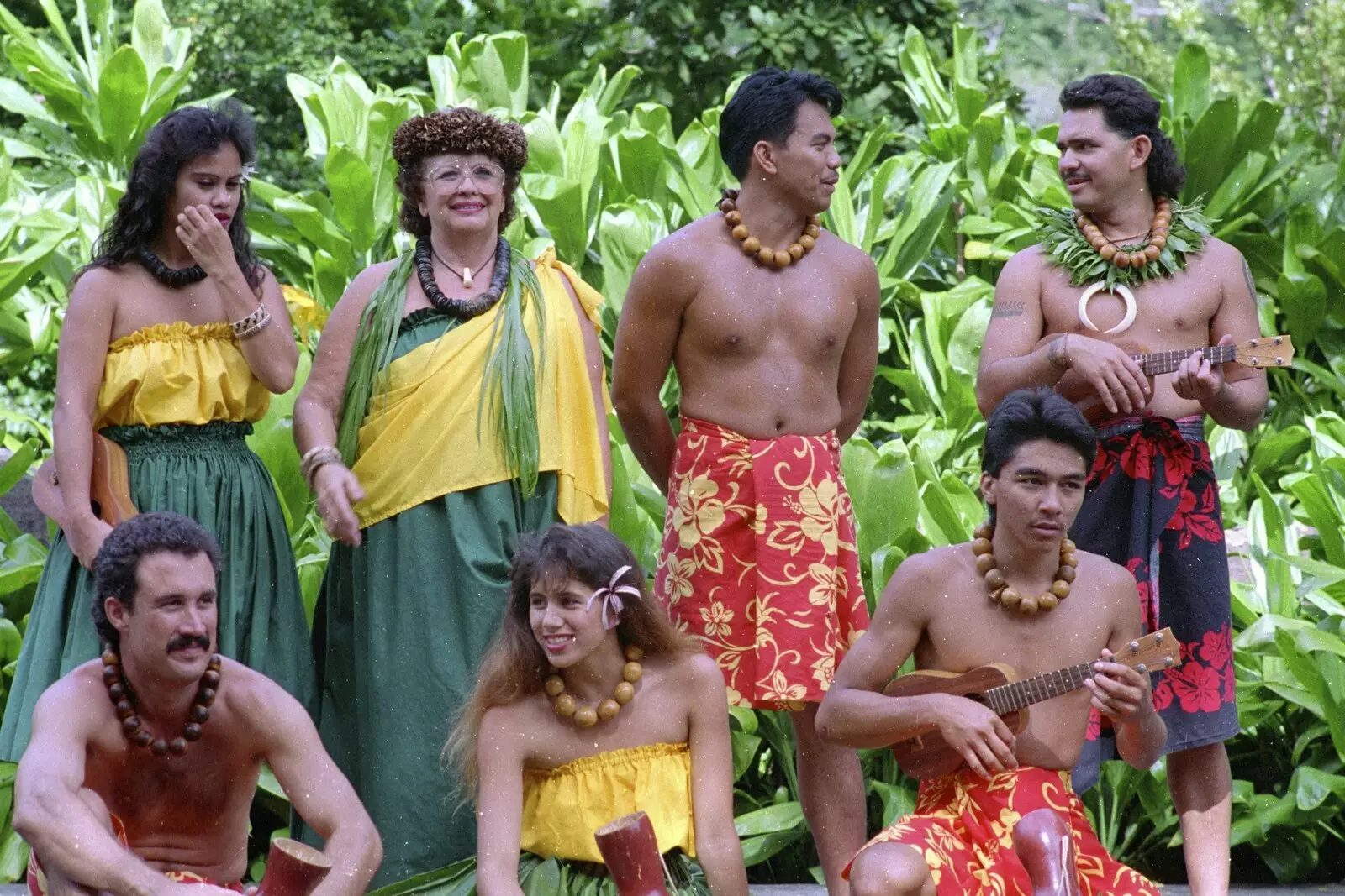 The Hawaiian dance troupe and a couple of ukuleles, from A 747 Cockpit, Honolulu and Pearl Harbor, O'ahu, Hawai'i, United States - 20th November 1992