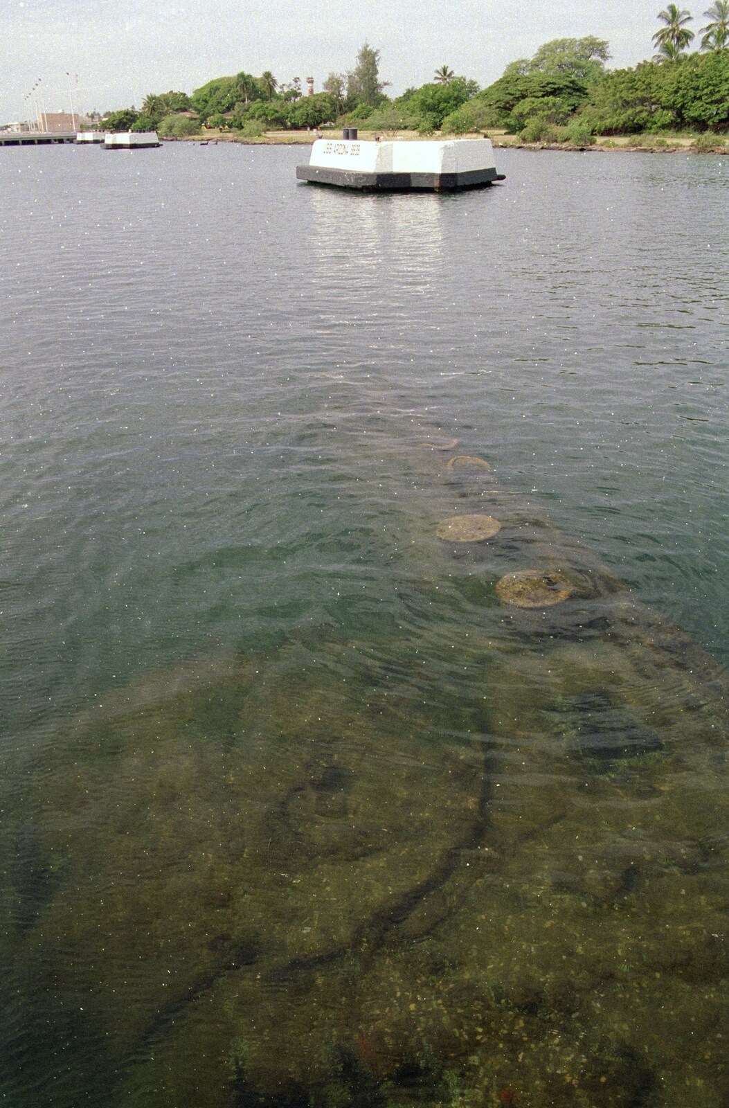 The wreck of the USS Arizona lies just beneath the water from A 747 Cockpit, Honolulu and Pearl Harbor, O'ahu, Hawai'i, United States - 20th November 1992
