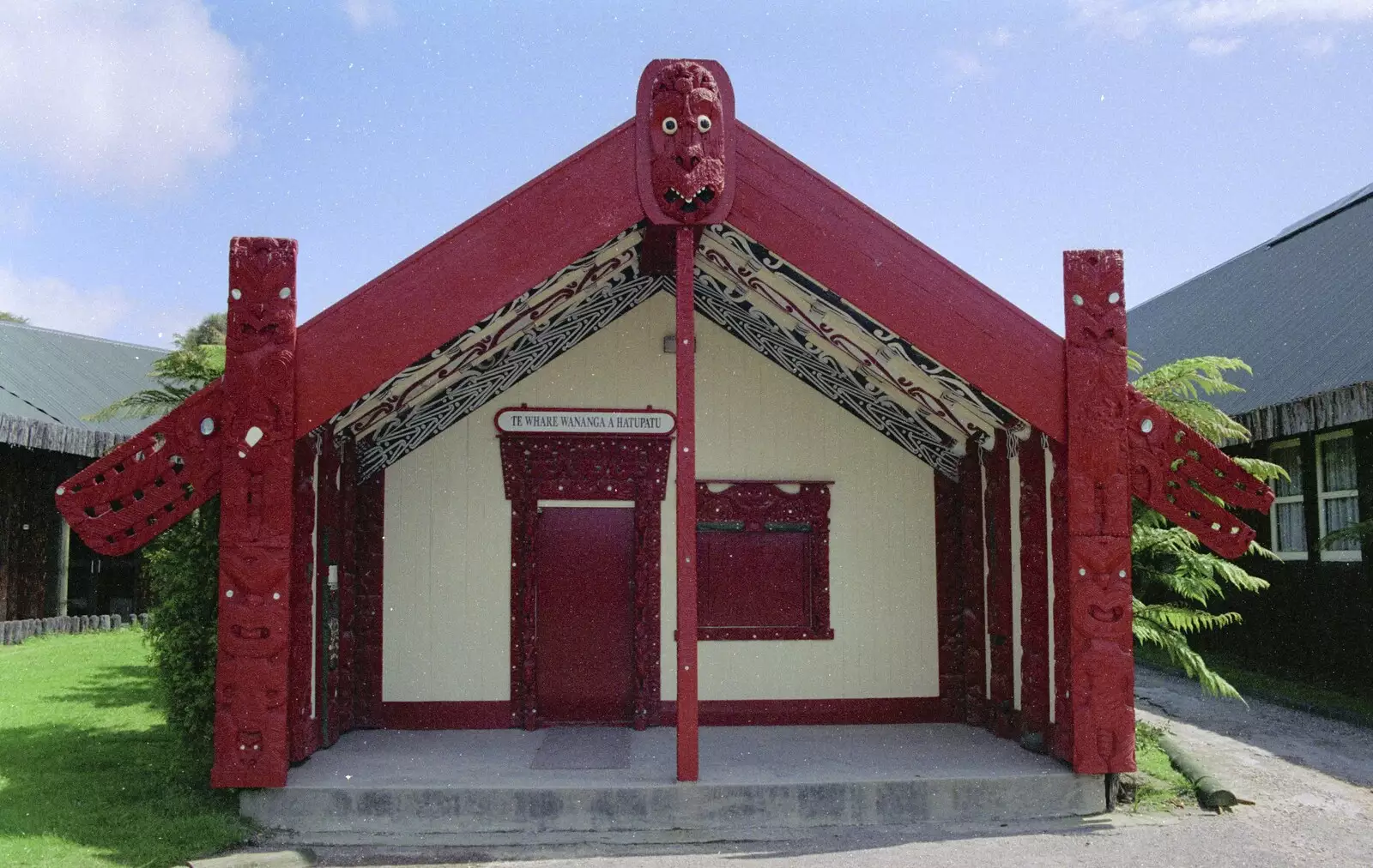 Another Maori building with Pouwhenua , from A Road-trip Through Rotorua to Palmerston, North Island, New Zealand - 27th November 1992