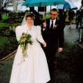 Anna heads into the church as her dad holds the umbrella, Anna and Chris's Wedding, Southampton - December 1992