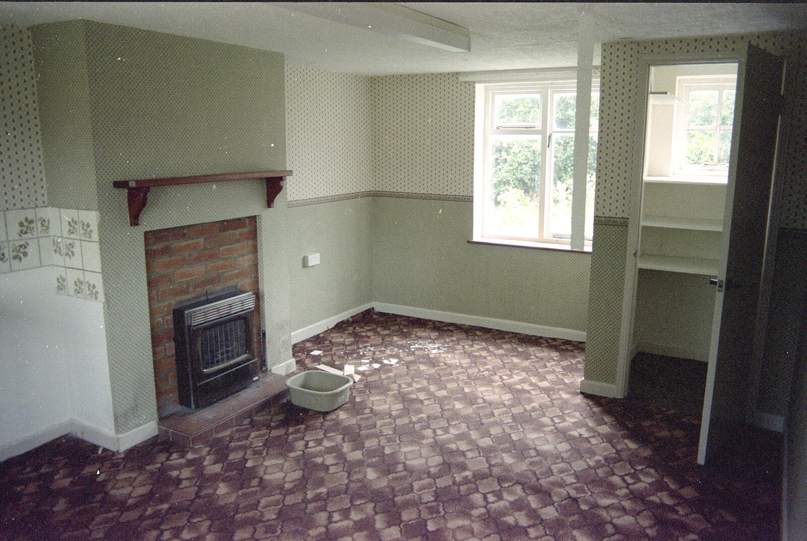 Kitchen, pantry and Parkray fireplace from Moving In, Brome, Suffolk - 10th April 1994