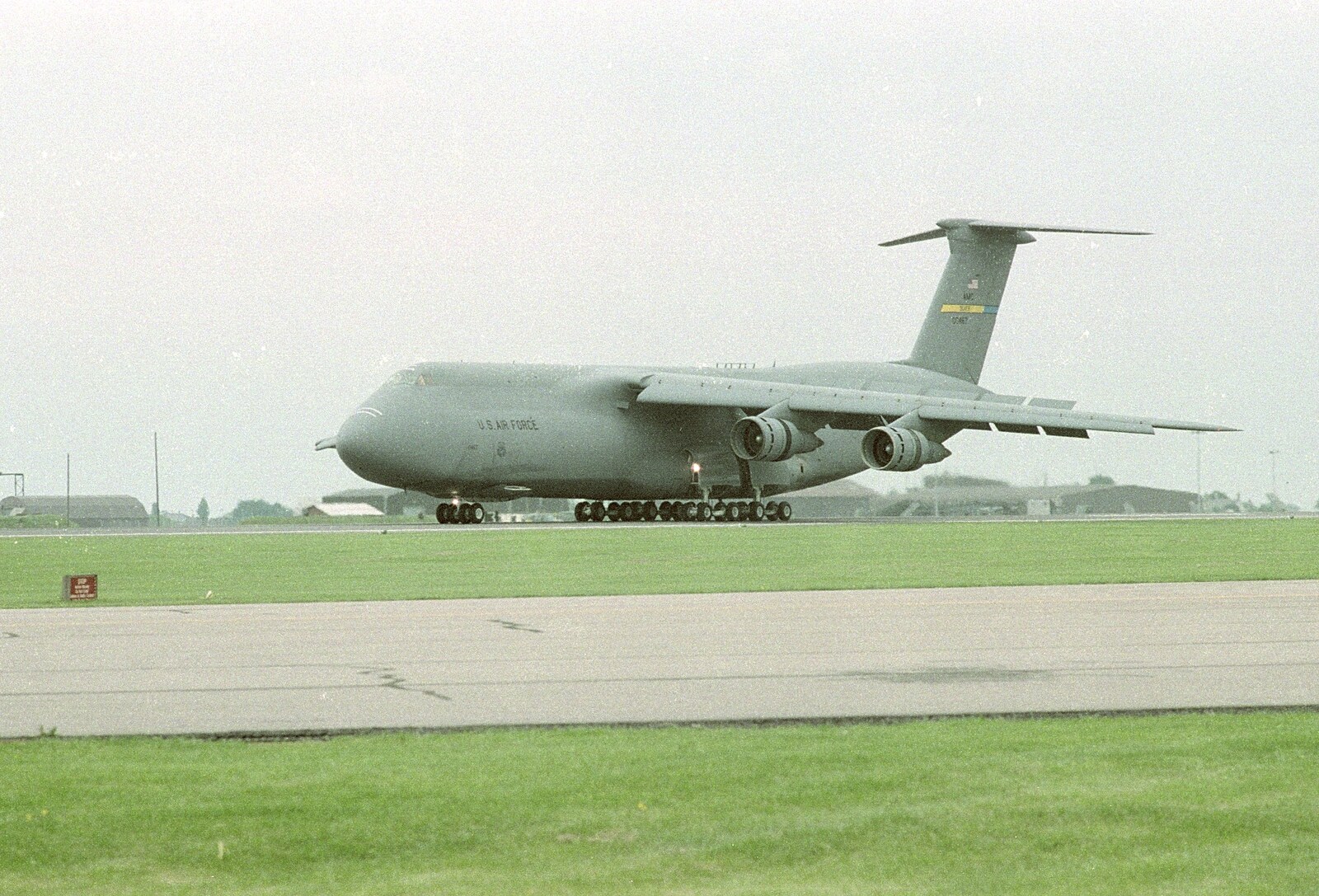 A C5 Galaxy with a hundred wheels from The Mildenhall Air Fete, Mildenhall, Suffolk - 29th May 1994