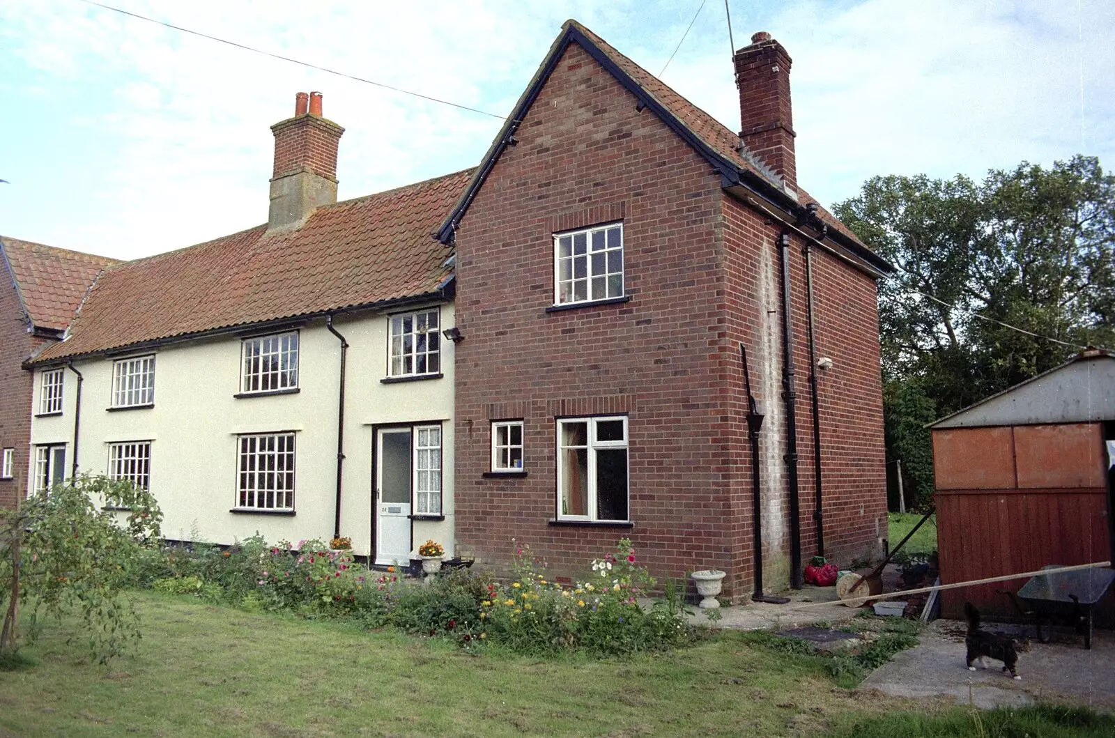 The house, from A Stripper at The Swan, Brome, Suffolk - 30th August 1994