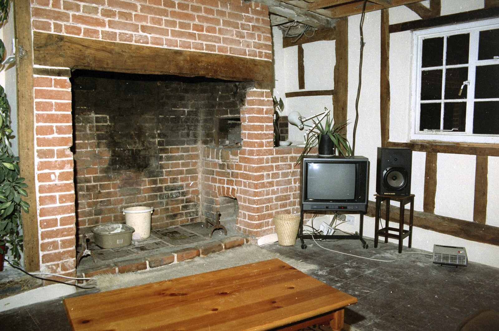 Grandmother's Seventieth Birthday, Brockenhurst and Keyhaven, Hampshire - 11th September 1994: Back home, The lounge gets a TV
