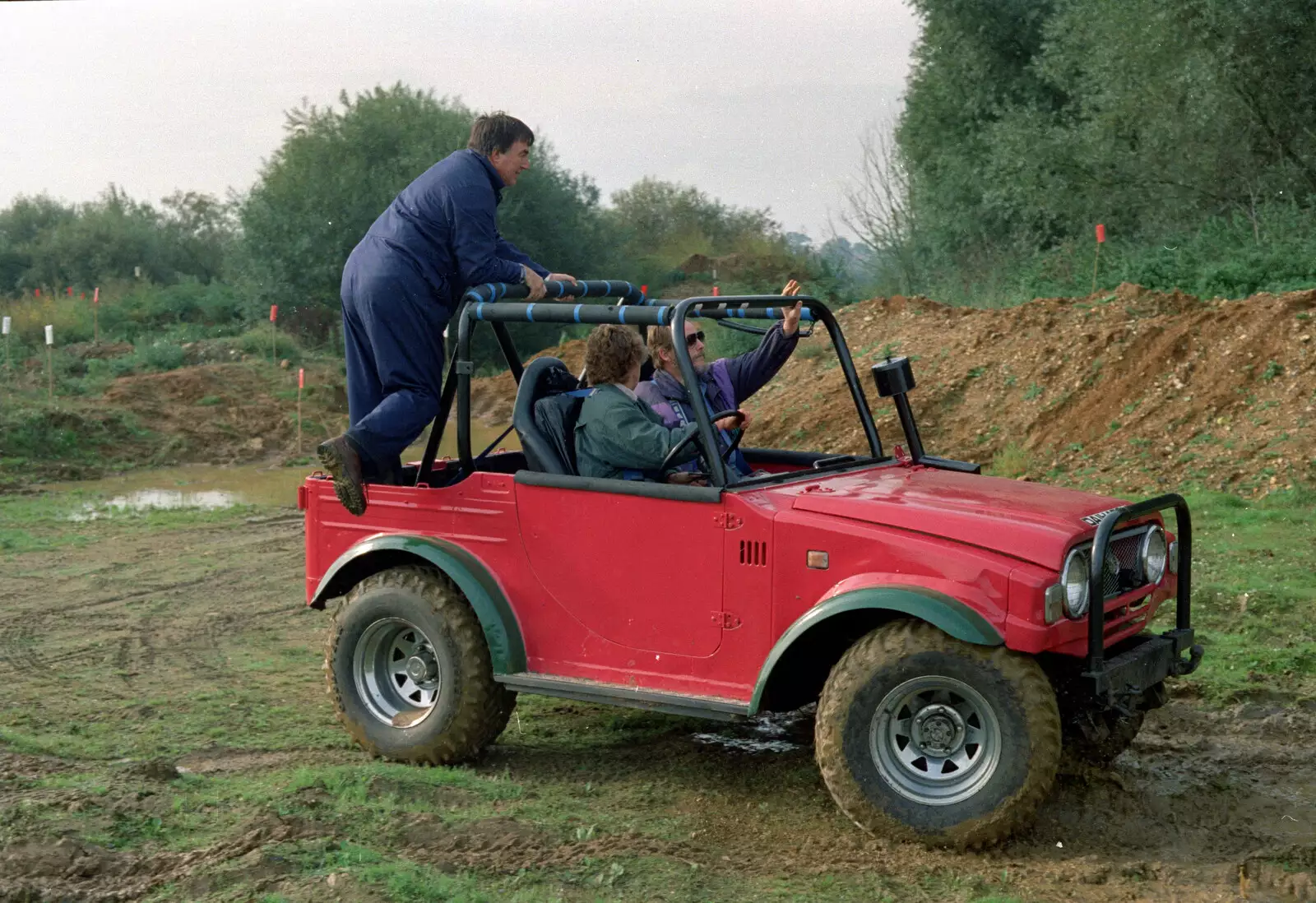 Corky adds some extra ballast, from Off-Roading With Geoff and Brenda, Suffolk - 10th October 1994