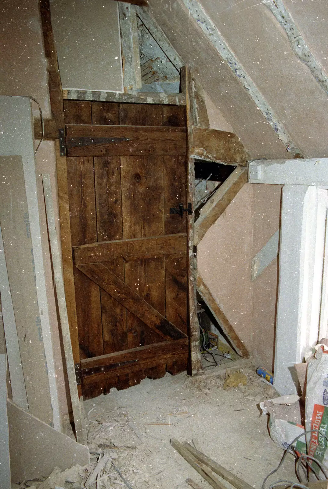 A bedroom door, made out of old bits of wood from Geoff's old piggery, from Bedroom Demolition, Brome, Suffolk - 10th October 1994