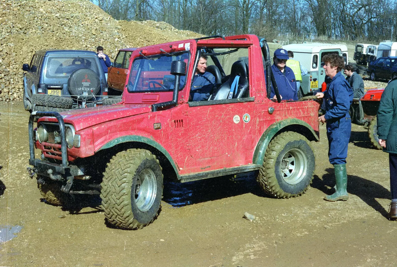 Geoff looks at Brenda, from Off-Roading and The Swan Inn, Brome, Suffolk - 20th May 1995