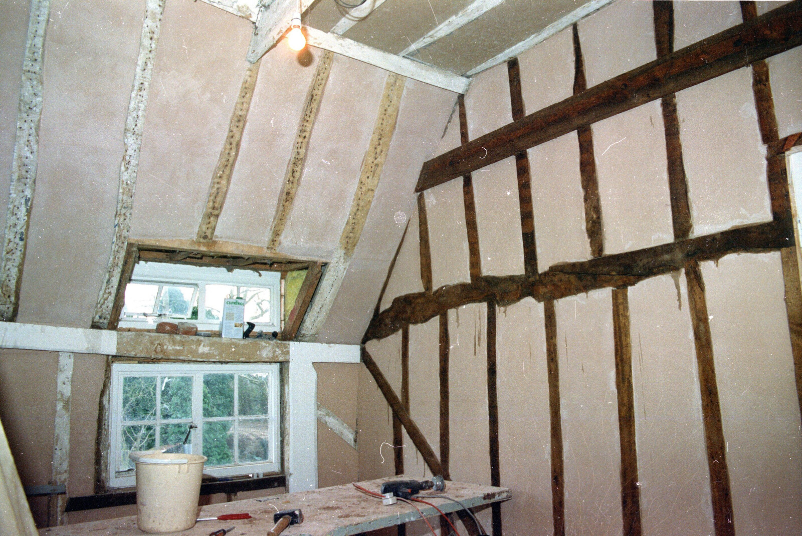 Off-Roading and Photos of The Swan, Brome, Suffolk - 20th May 1995: The bedroom takes shape