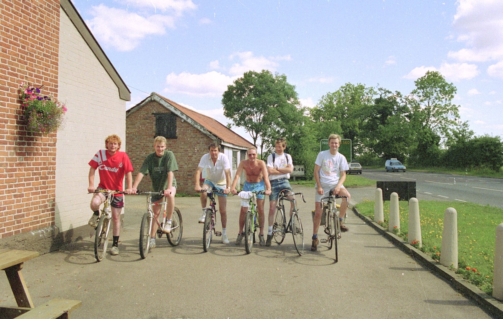The First-Ever BSCC Sponsored Ride, Suffolk - 2nd June 1995: Wavy, Bill, Alan, John Willy, Apple and Nosher ready for the off