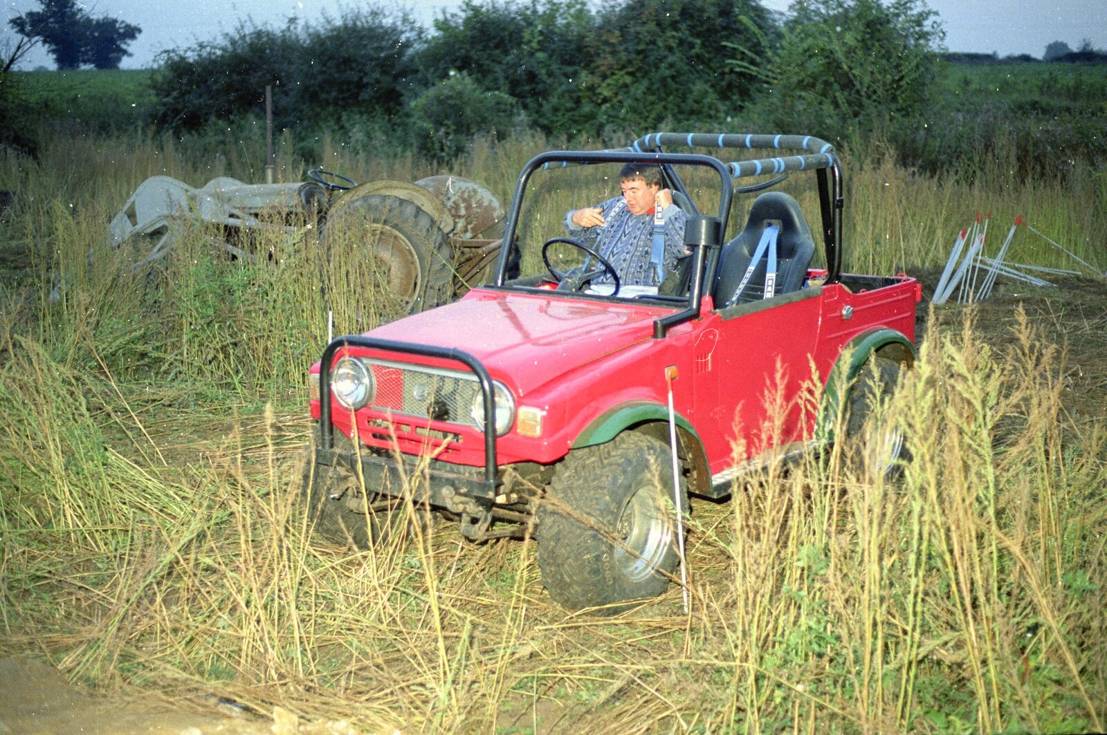David straps in from Off-roading with Geoff and Brenda, Stuston and Elsewhere, Suffolk - 15th September 1995