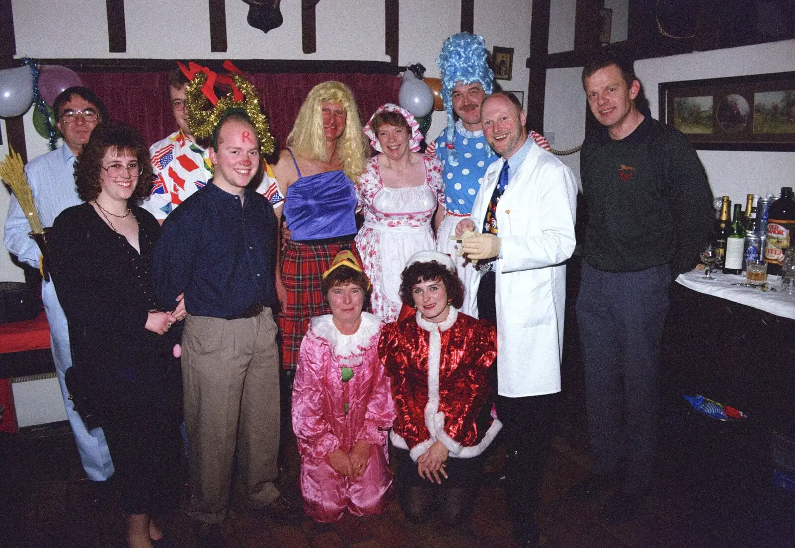 A group photo, from Geoff's Birthday, Stuston, Suffolk - 18th December 1995