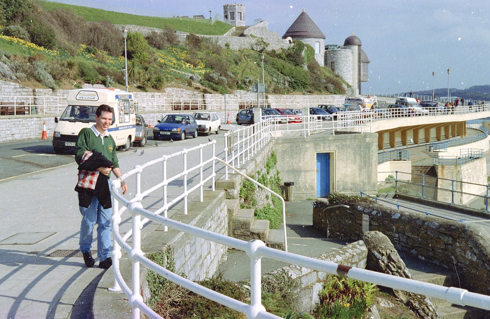 Russell looks out over the Sound from Uni: A CISU Trip To Plymouth, Devon - 16th March 1996