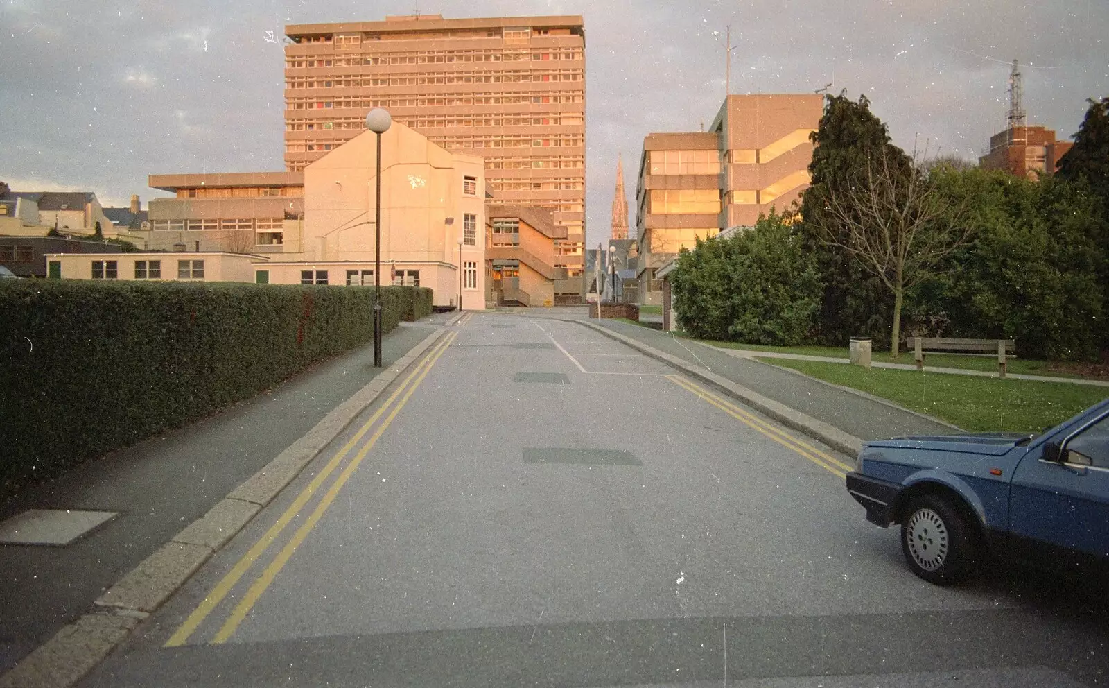 The Maritime Block and Lecture Theatre, and 80s Portakabins, from Uni: A CISU Trip To Plymouth, Devon - 16th March 1996