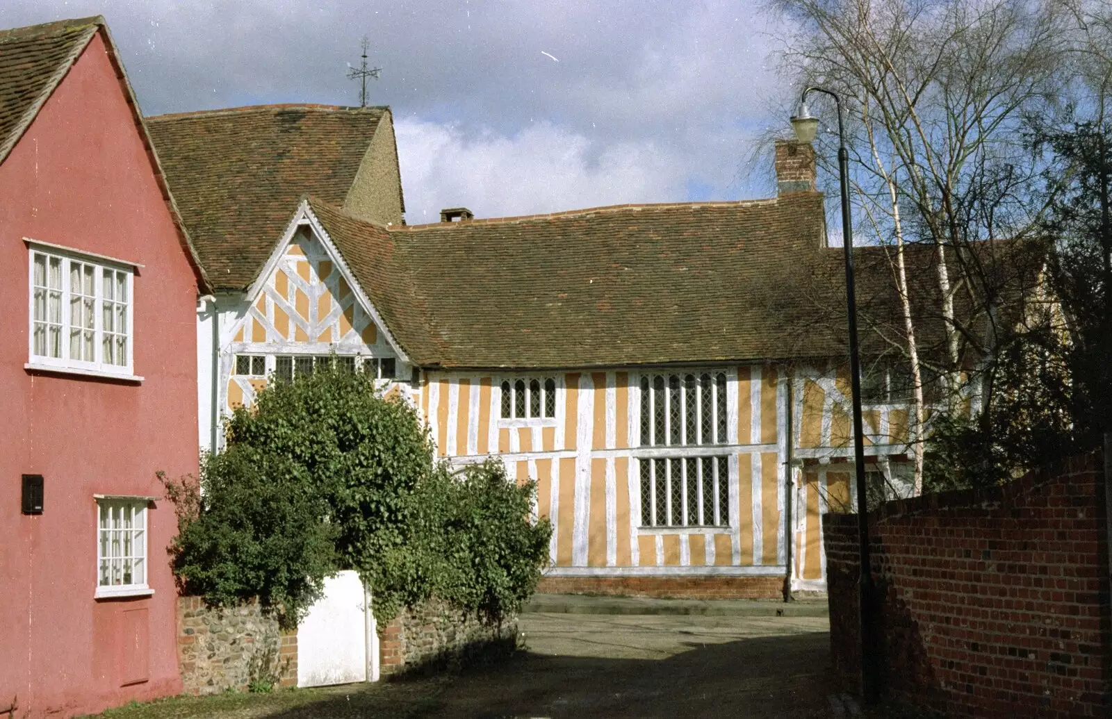 Another view of the orange house, from Mother and Mike Visit, Lavenham, Suffolk - 14th April 1996