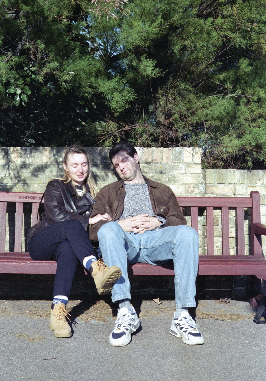 Riki's Wedding, Treboeth, Swansea - 7th May 1996: Carole and Sean take time out on a seaside bench