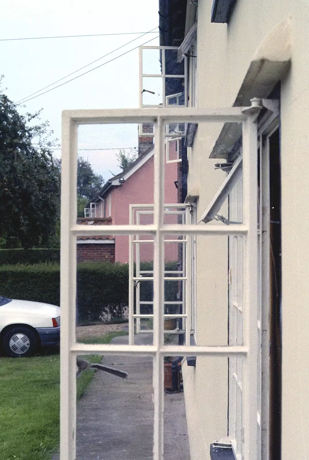 It's a hot day as everyone's windows are open, from A BSCC Ride to the Six Bells, Gislingham, Suffolk - 21st May 1996