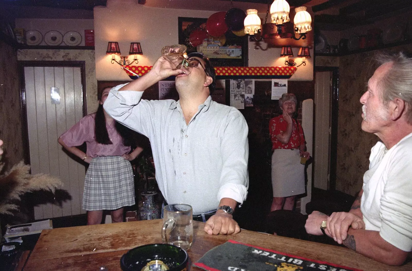 Roger finishes up, from A Welly Boot of Beer at the Swan Inn, Brome, Suffolk - 15th June 1996