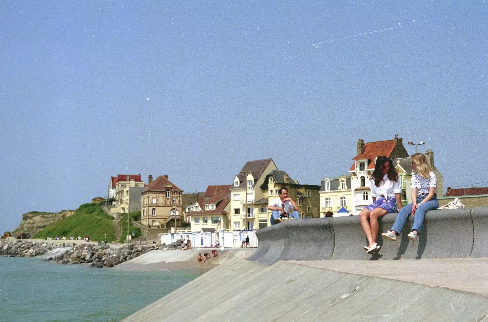 The seafront of Wimmereaux, from A Brome Swan Trip to Wimereux, France - 20th June 1996