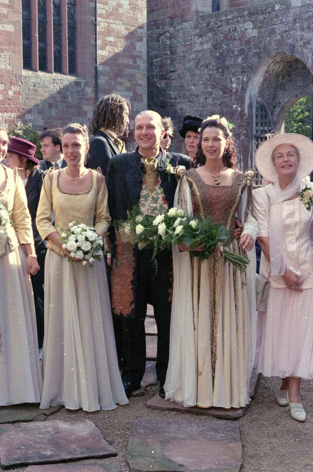 Stuart and Sarah's CISU Wedding, Naworth Castle, Brampton, Cumbria - 21st September 1996: Mingling in the castle courtyard