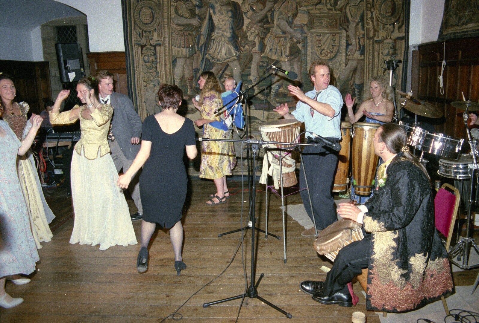 Stuart and Sarah's CISU Wedding, Naworth Castle, Brampton, Cumbria - 21st September 1996: Wedding dancing