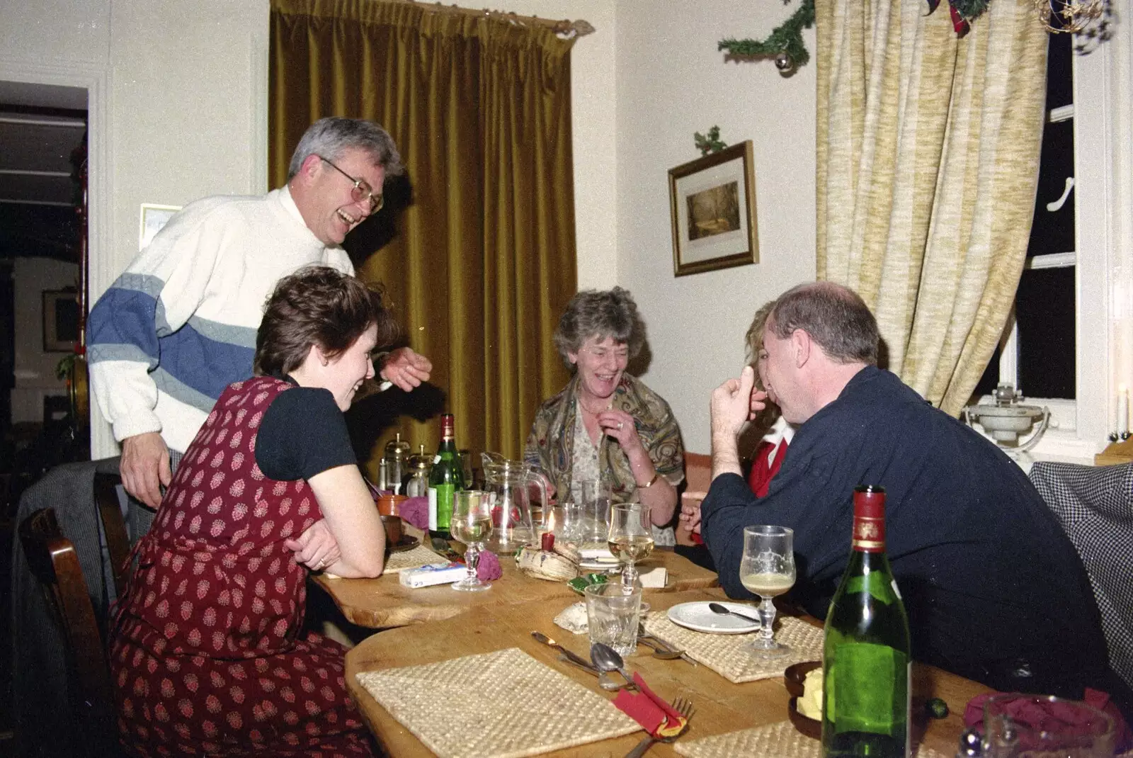 Hamish's dad tells a joke, from Hamish's Thirtieth Birthday, Hare and Hounds, Sway, Hampshire - 19th December 1996