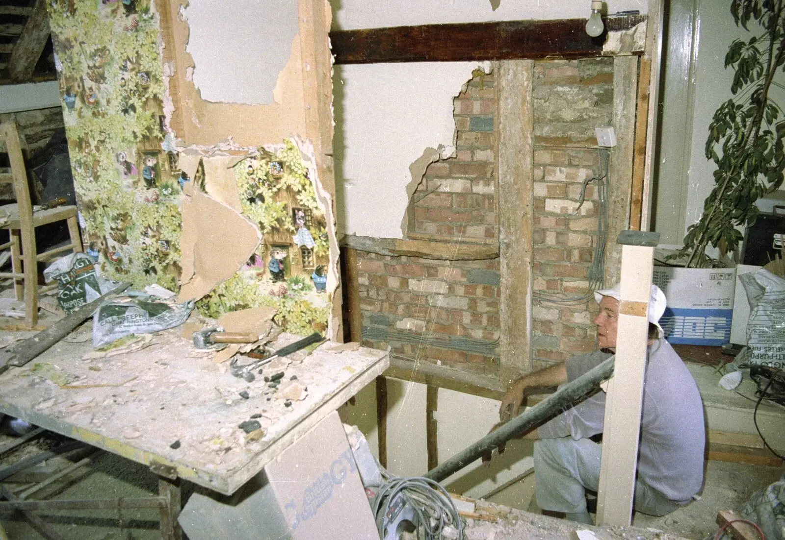 The Old Man takes a break on the stairs, from Hale-Bopp and Bedroom Demolition, Brome, Suffolk - 10th May 1997