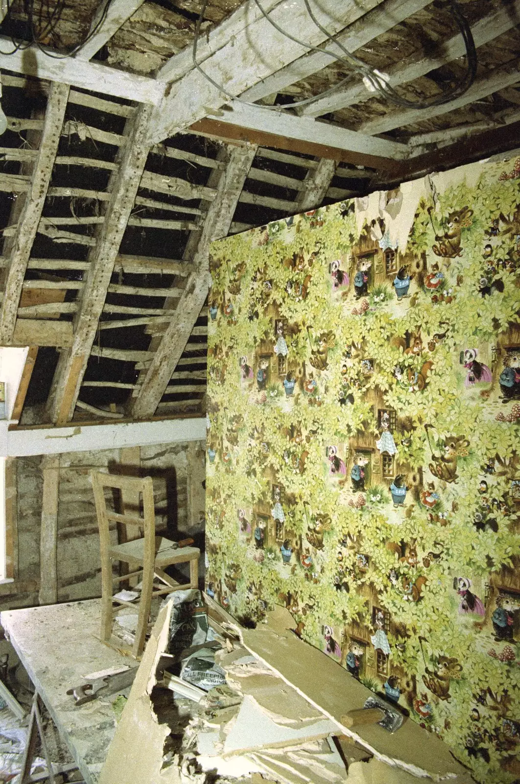 A lone wall remains standing, from Hale-Bopp and Bedroom Demolition, Brome, Suffolk - 10th May 1997