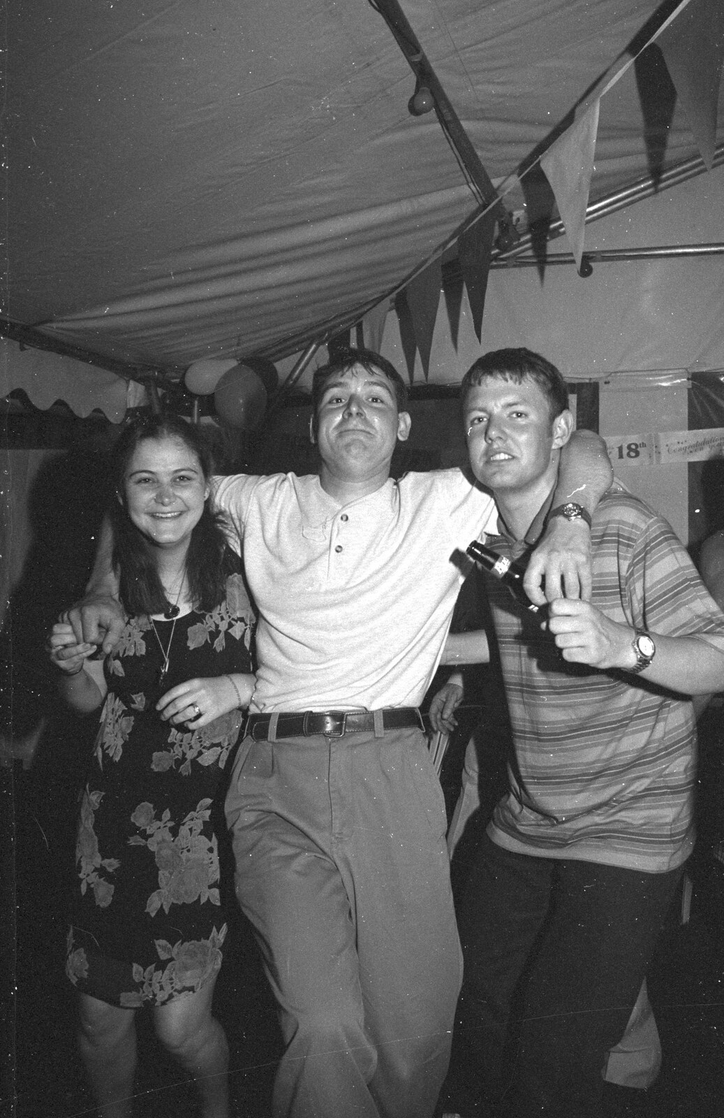 Lorraine's 18th and Claire's 21st, The Swan Inn, Brome, Suffolk - 11th June 1997: Mark 'Ricey' Rice gets a lift from Claire and Chris