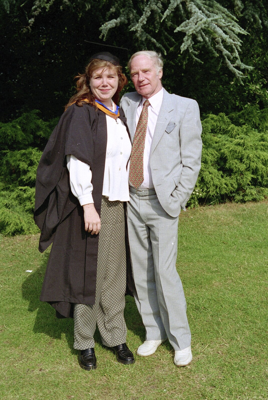 Sis Graduates from De Montfort, Leicester, Leicestershire - 9th August 1997: Sis and Dad
