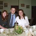 Mel, Nosher and Sis, Sis Graduates from De Montfort, Leicester, Leicestershire - 9th August 1997