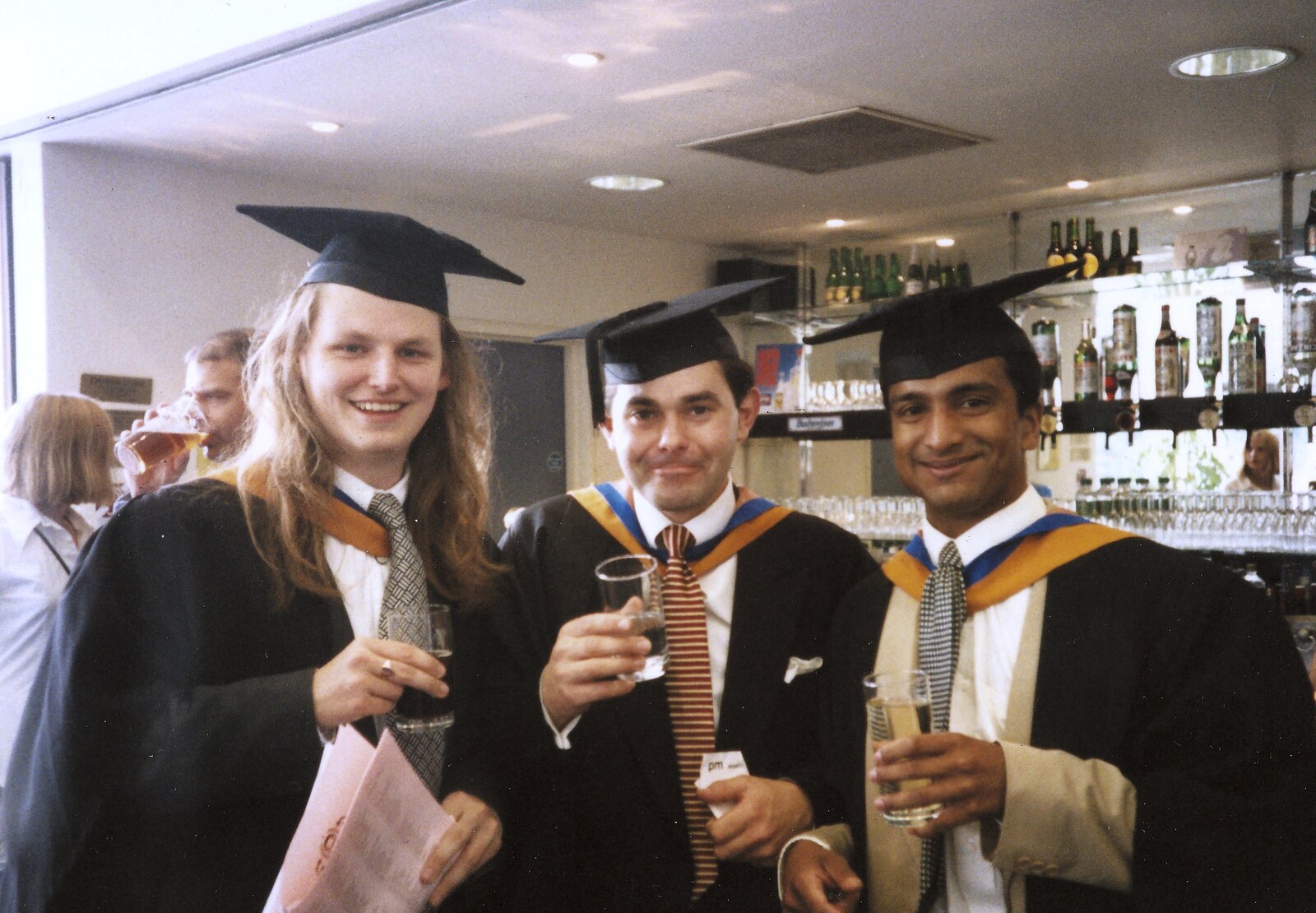 Sis Graduates from De Montfort, Leicester, Leicestershire - 9th August 1997: Some of Sis's gang at the bar