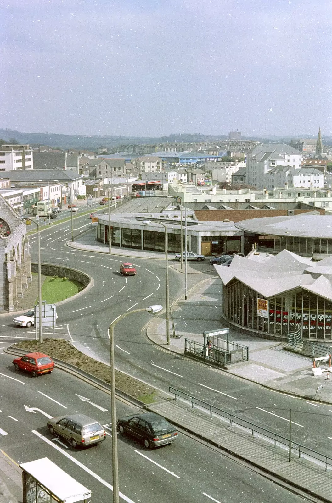 The circular garage on Charles Cross, from A CISU Trip to Plymouth, Devon - 1st May 1998