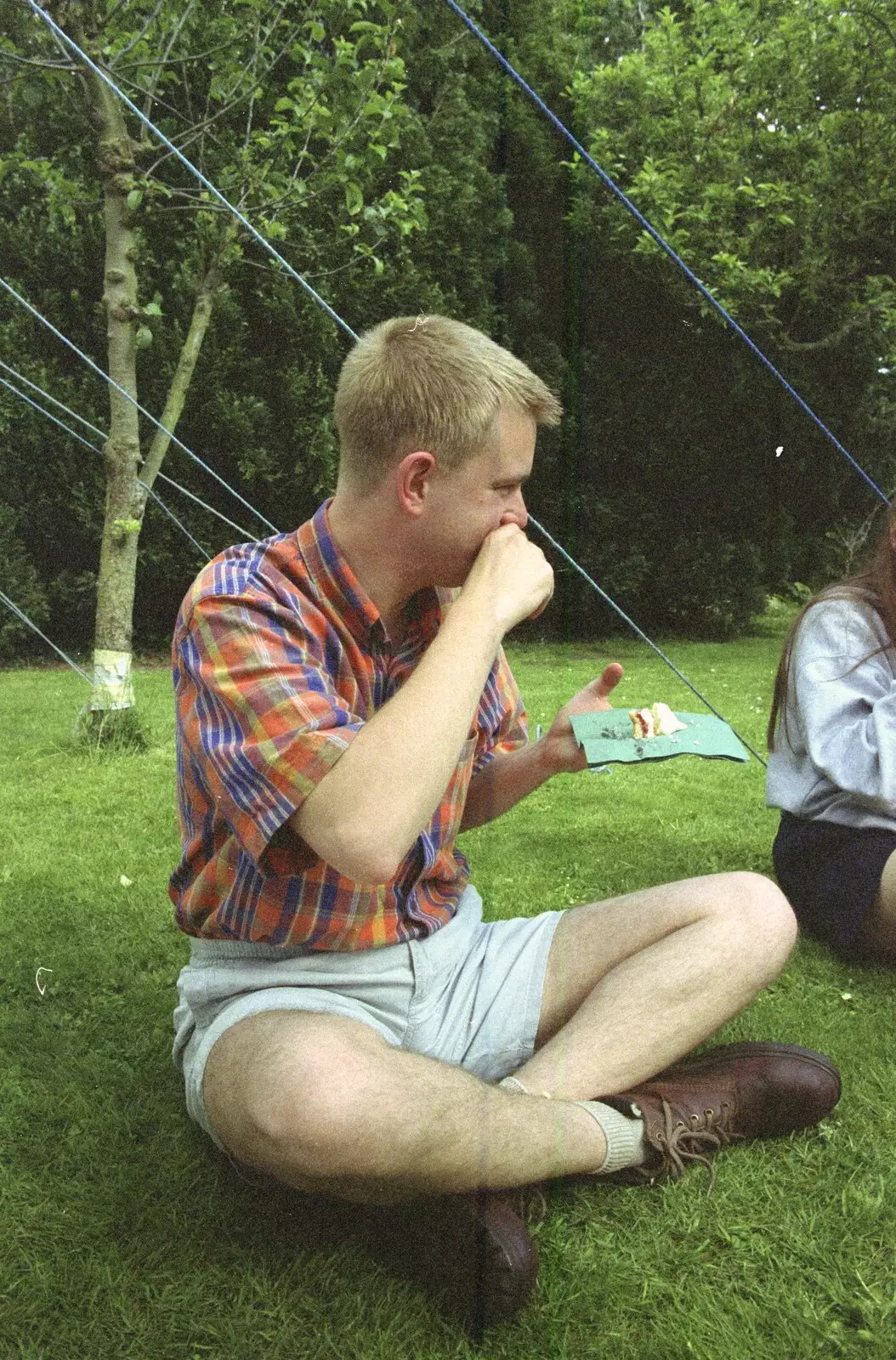 Check those knees out, from The Brome Swan at Keith's 50th, Thrandeston, Suffolk  - June 2nd 1998