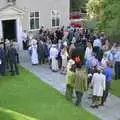 Guests in the garden, Joe and Lesley's CISU Wedding, Ipswich, Suffolk - 30th July 1998