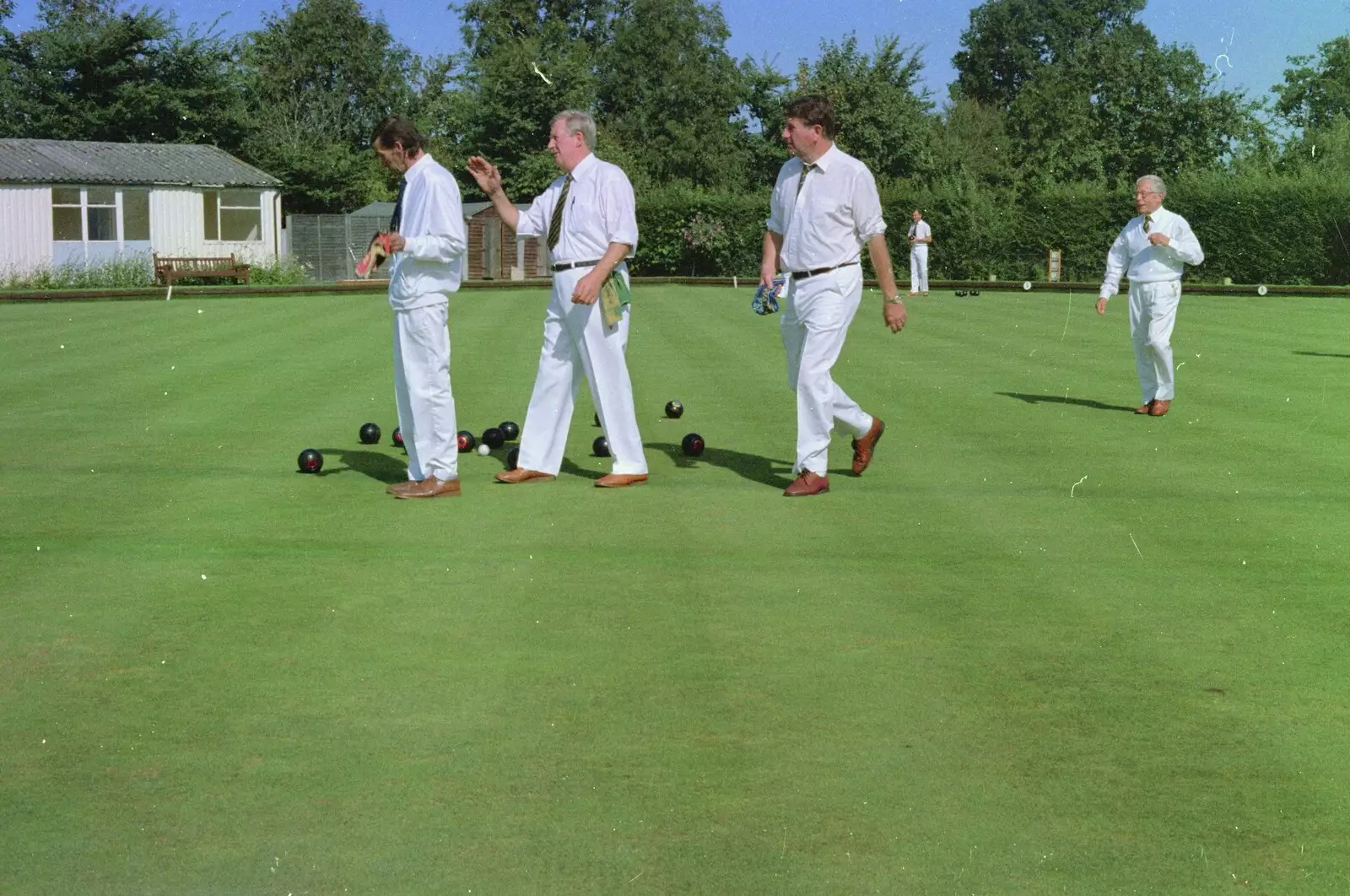 Tony and his bowling massive, from Cider Making With Geoff and Brenda, Stuston, Suffolk - 10th September 1998