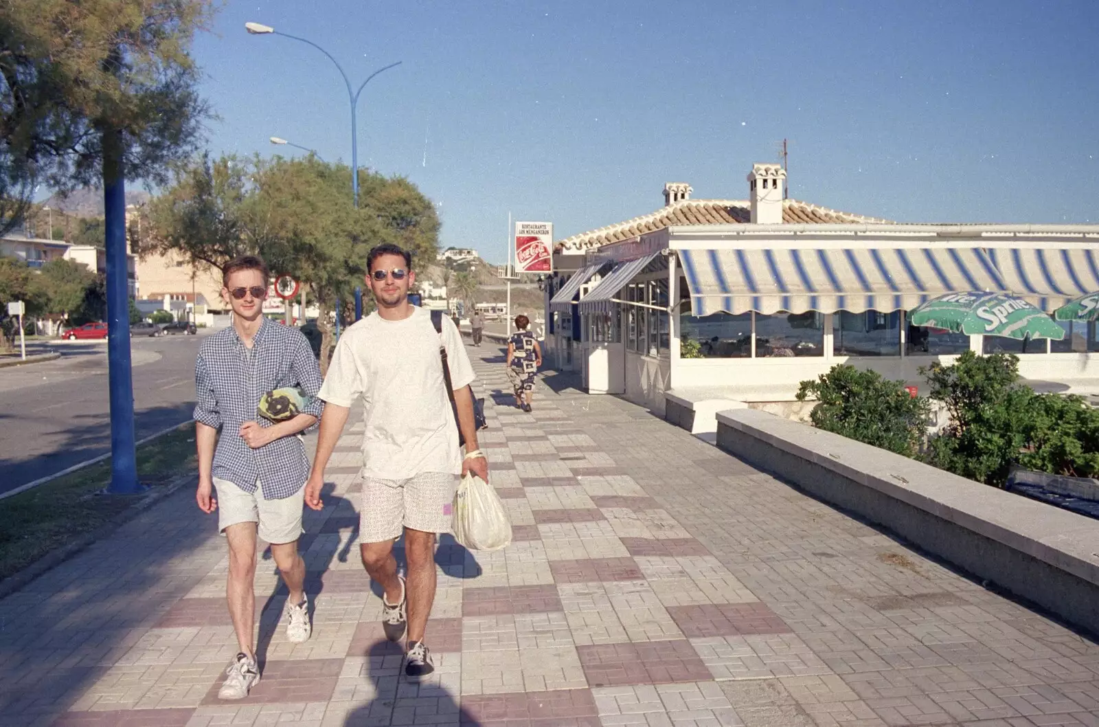 Andrew and Paul Jay outside Los Menganeros, from The CISU Massive do Malaga, Spain - November 14th 1998