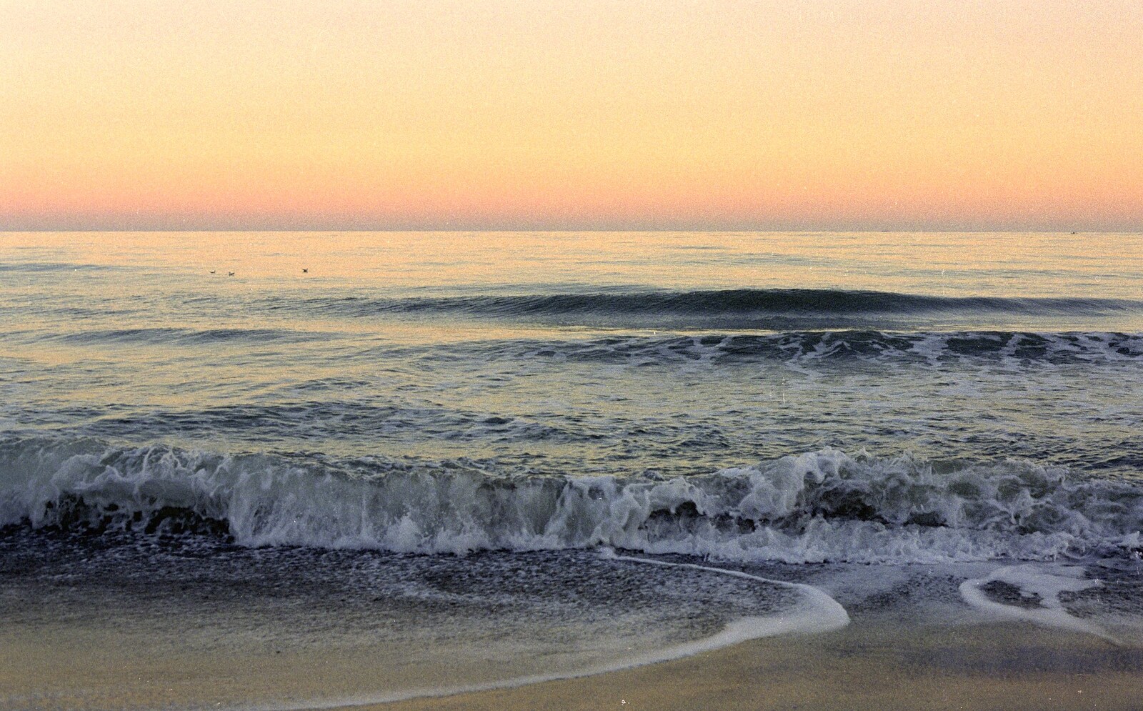 Meditterannean waves from The CISU Massive do Malaga, Spain - November 14th 1998