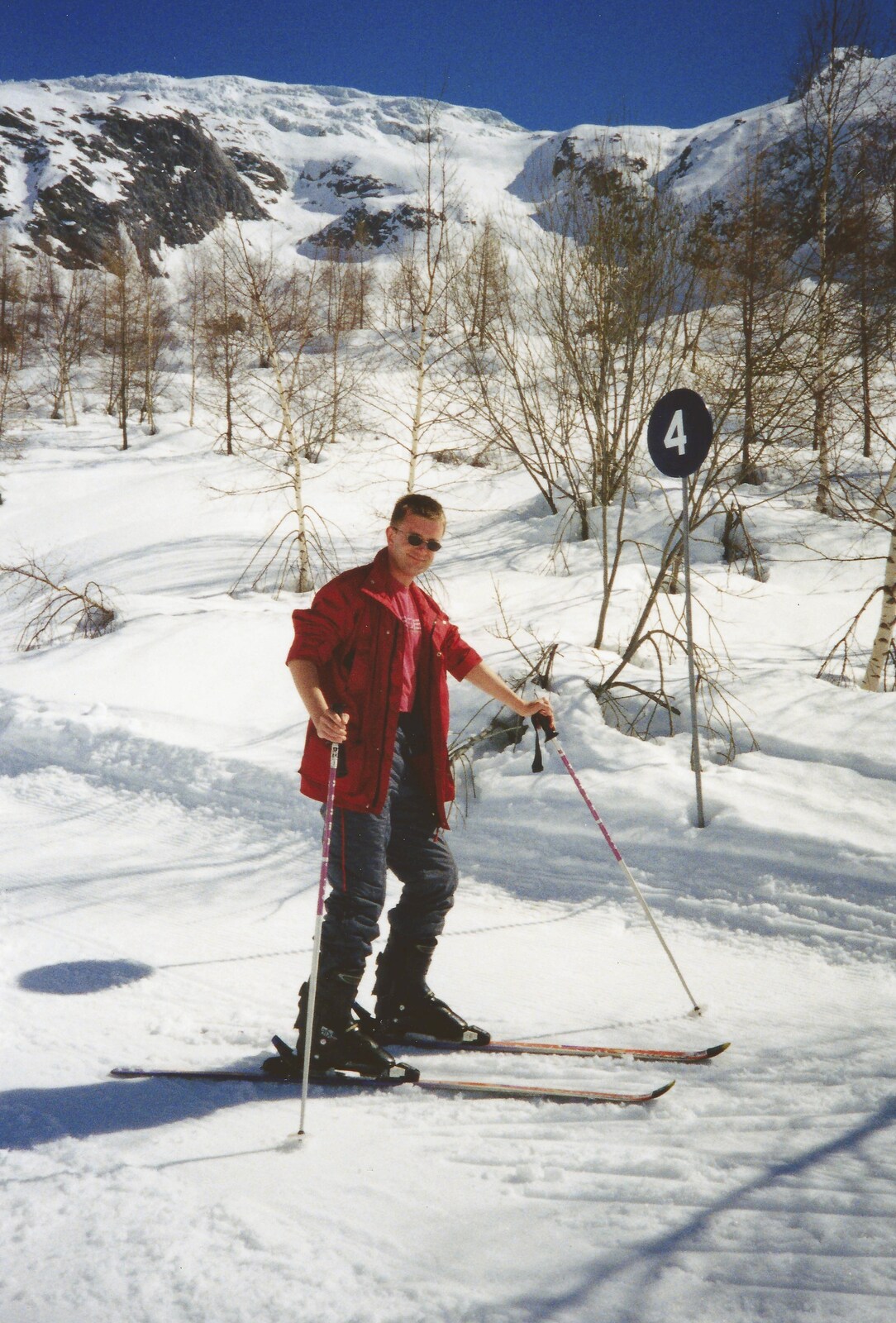 Skiing With Sean, Chamonix, Haute-Savoie, France - 15th March 1999: Nosher by a blue-run sign
