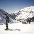 Sean slides off, Skiing With Sean, Chamonix, Haute-Savoie, France - 15th March 1999