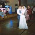 The first dance goes off, Debbie's Wedding, Suffolk - 12th June 1999