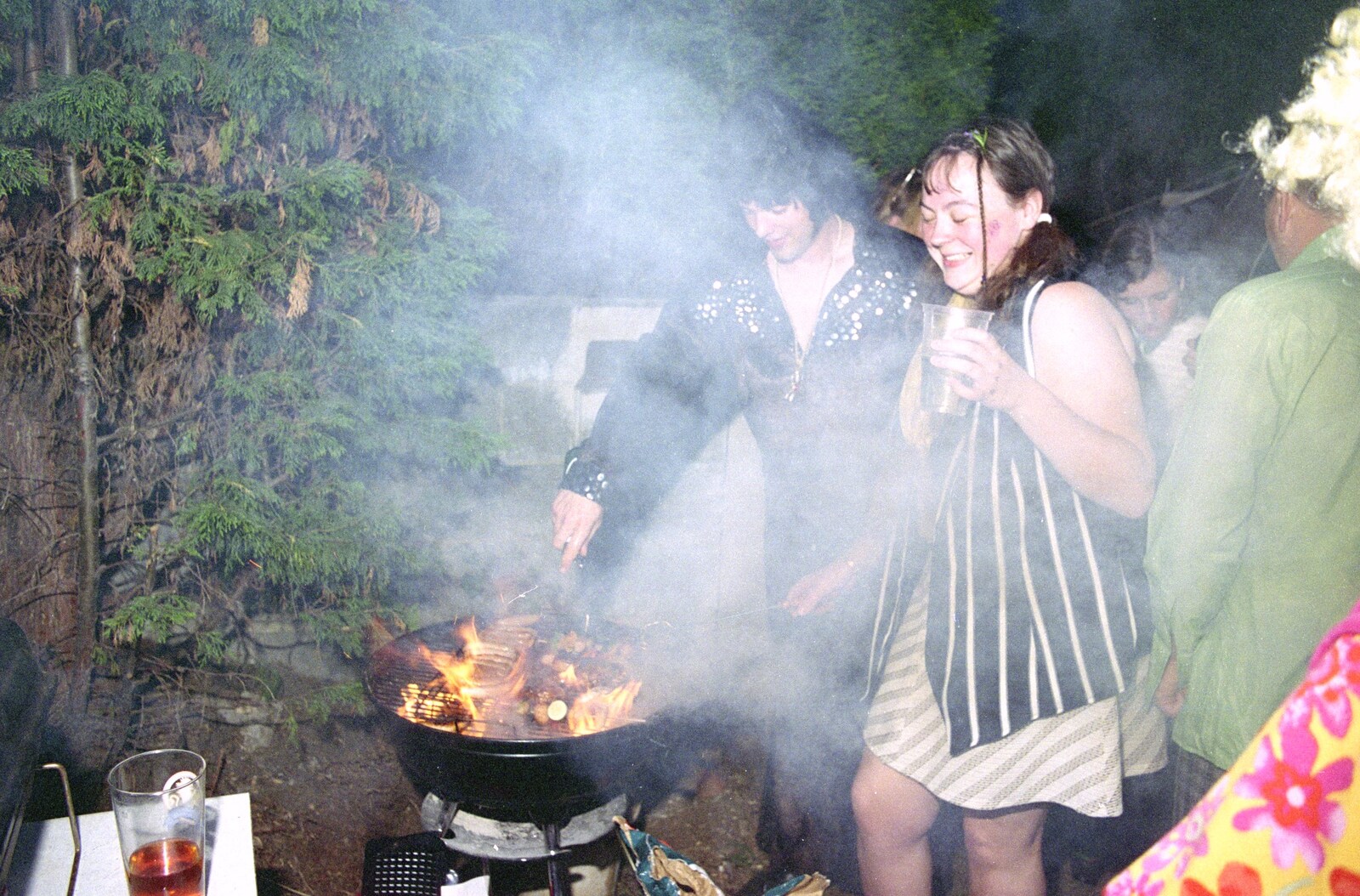 Serious barbeque fire action from "Dave's" CISU Fancy Dress Party, Finbar's Walk, Ipswich - 15th September 1999