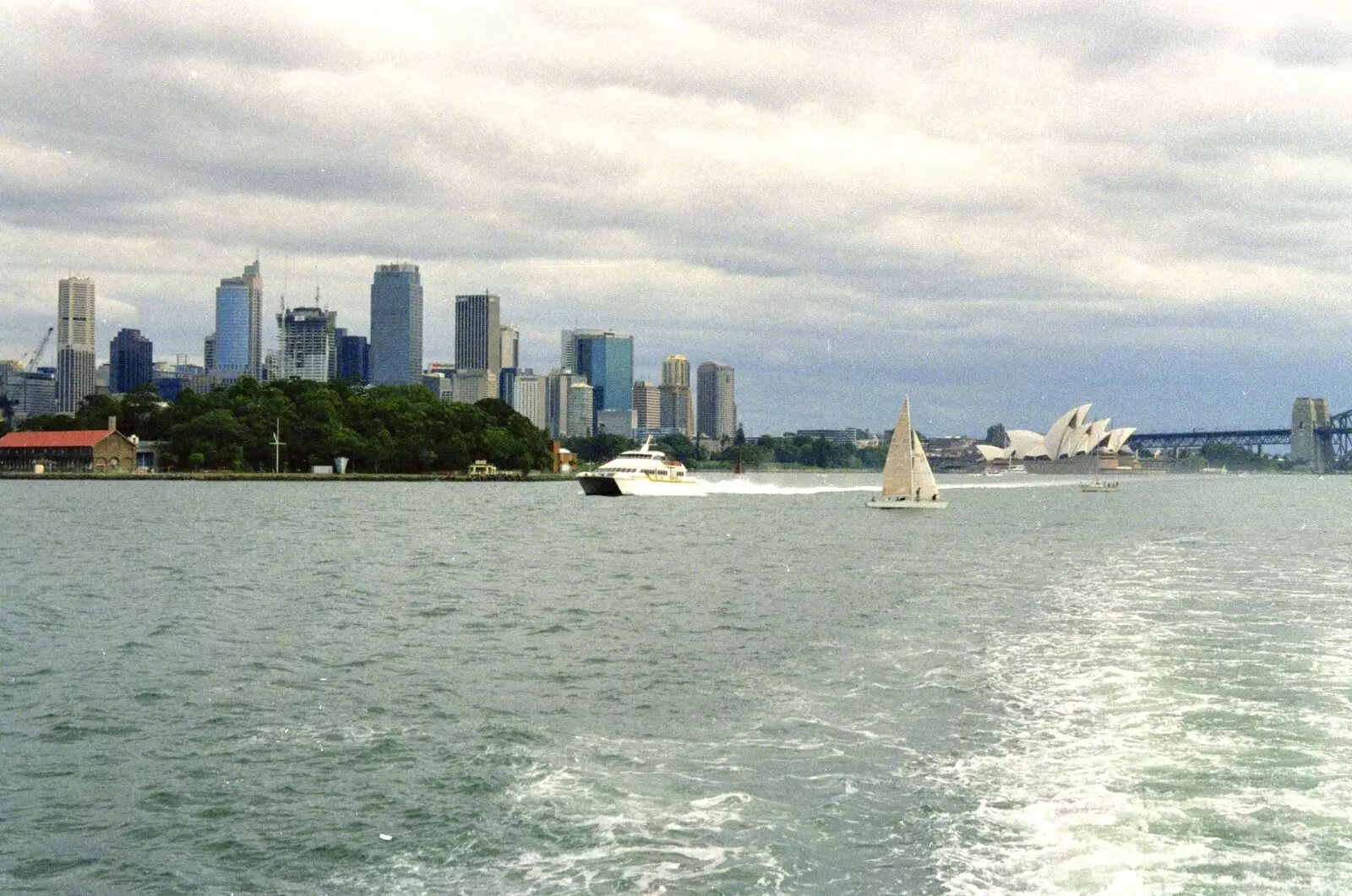 A catermeran speeds out of the harbour, from A Trip to the Zoo, Sydney, Australia - 7th April 2000