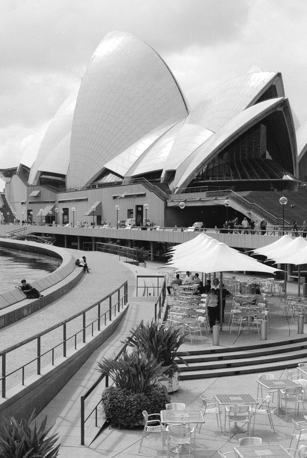 More opera house from A Trip to the Blue Mountains, New South Wales, Australia - 12th April 2000