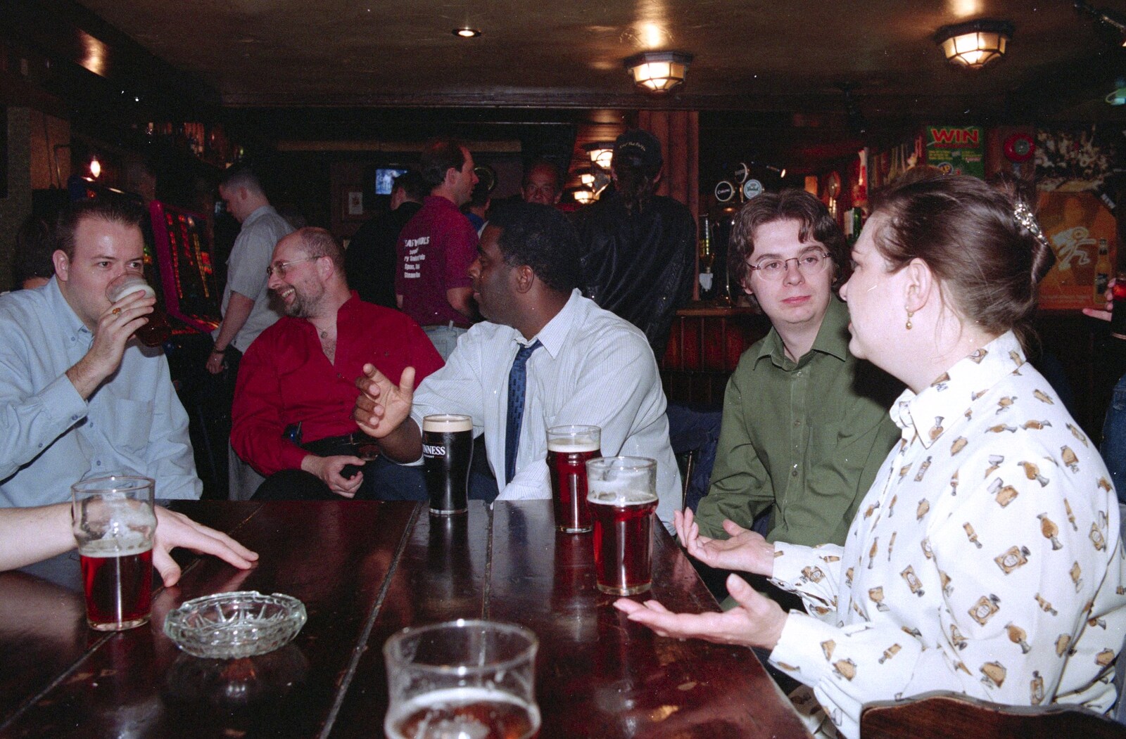 More beer in the Lord Nelson on Fore Street from CISU at the Dhaka Diner, Tacket Street, Ipswich - 25th May 2000