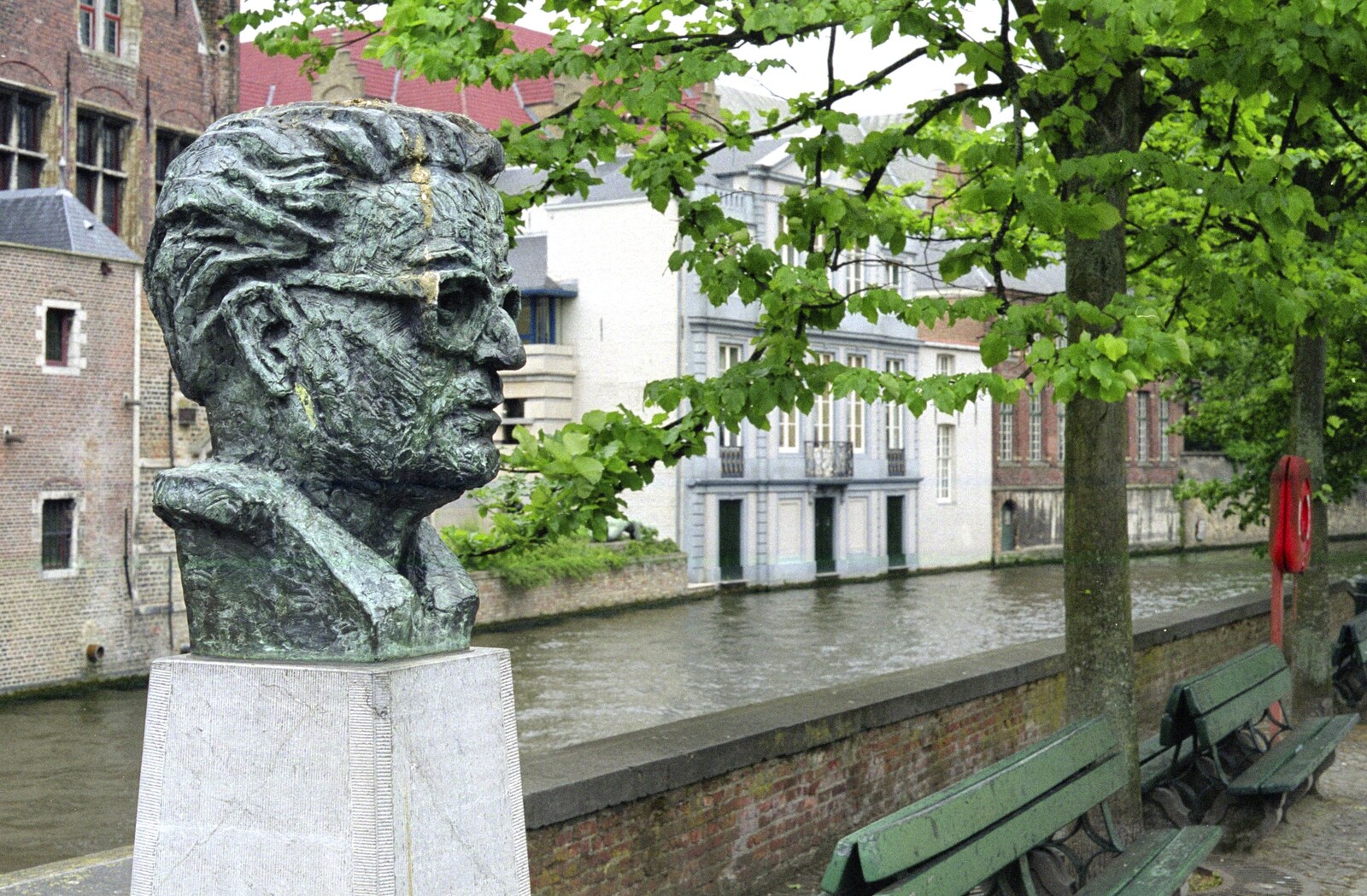 A bronze head of Frank van Acker from CISU: An SCC Day-Trip to Bruges, Belgium - 26th May 2000