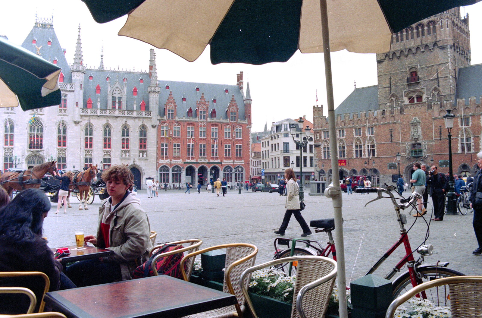 Café culture from CISU: An SCC Day-Trip to Bruges, Belgium - 26th May 2000