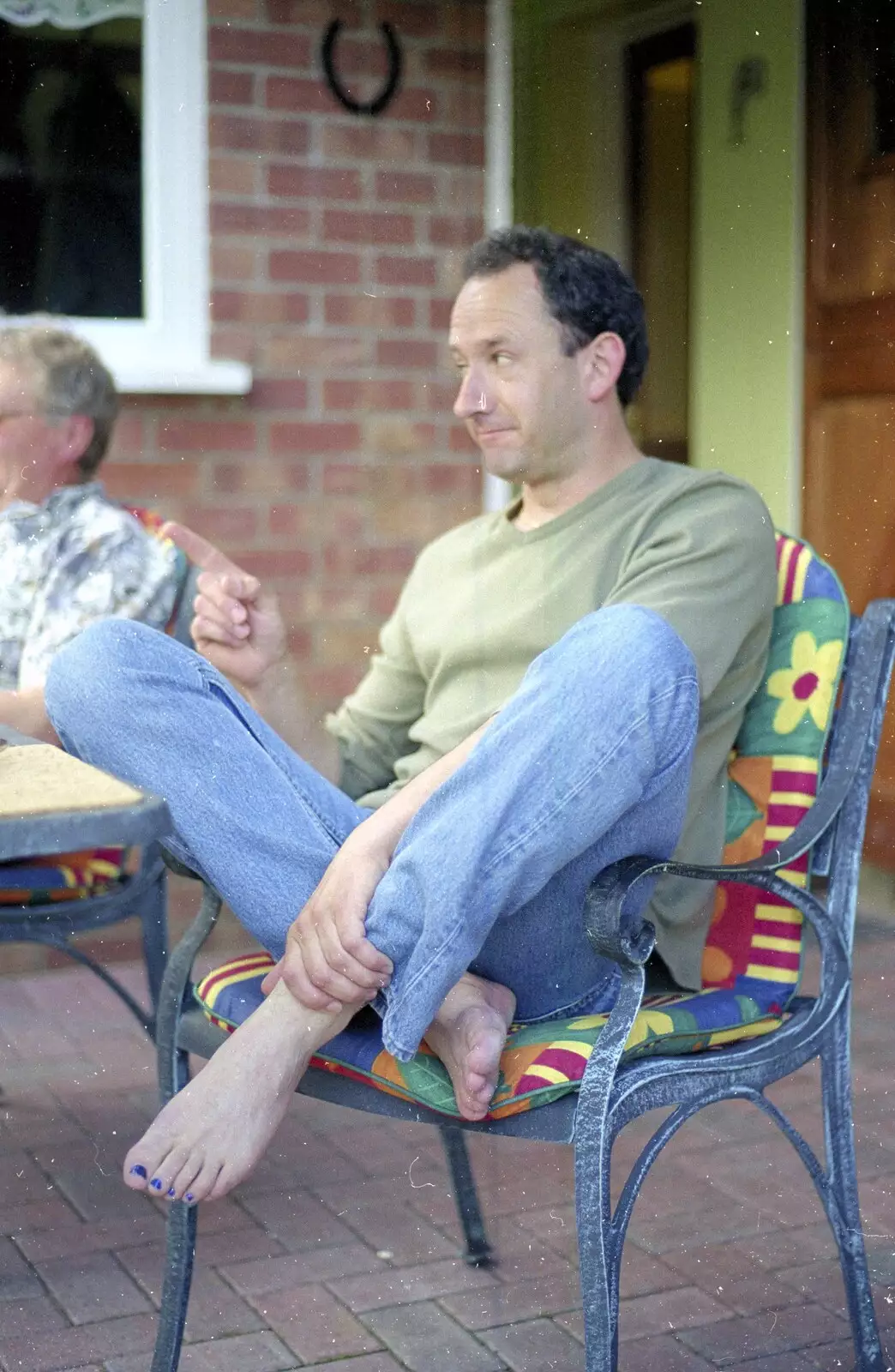 DH gets his toenails painted, from Colin and Jill's Barbeque, Suffolk - 28th May 2000