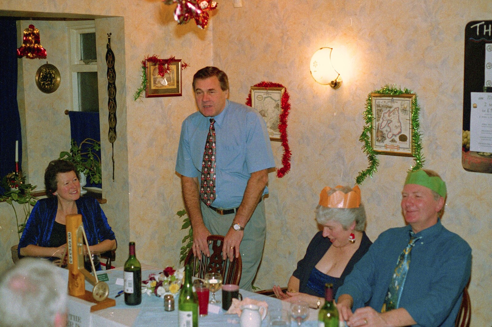 Alan does a speech from The BSCC Christmas Dinner, The Swan Inn, Brome, Suffolk - 8th December 2000