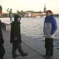 More sight-seeing by the harbour, A 3G Lab Press Tour of Helsinki and Stockholm, Finland and Sweden - 12th March 2001